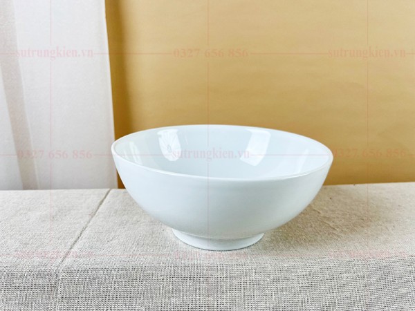Bát tô trung kiên sứ trắng phi 18